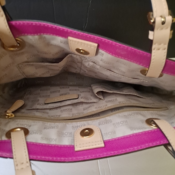 Micheal Kors - Picture 6 of 10